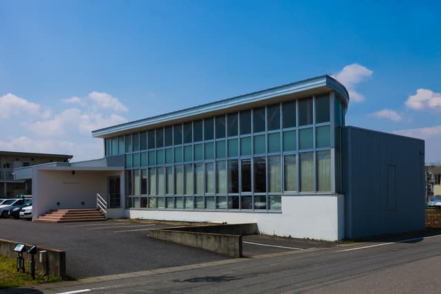 郡山市安積町に本社を新築移転